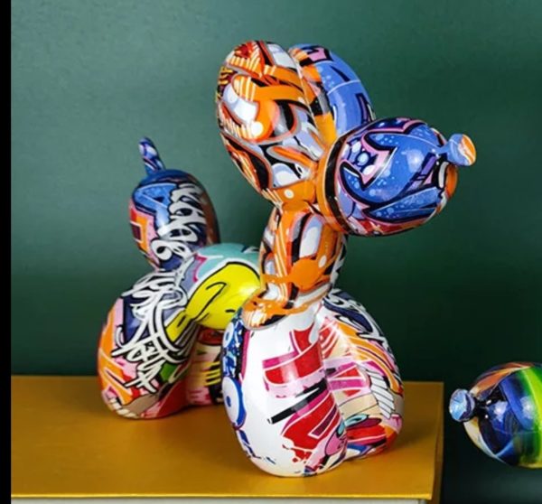 Balloon Dog Sculpture - Graffiti