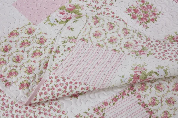 Pink Patchwork Bedspread Bedding Set