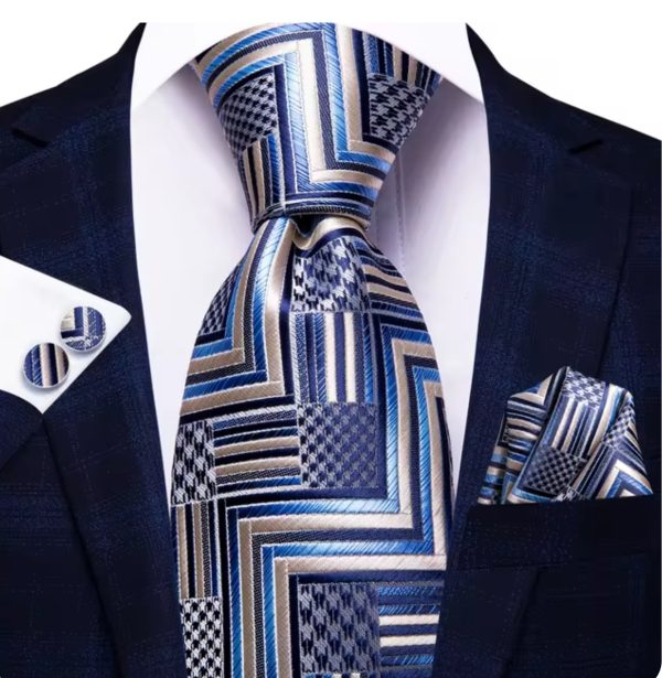 Zig Zag Blue Tie Set with Handkerchief and Cufflinks